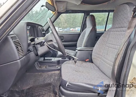 2000 Jeep Cherokee Se from USA, damaged, VIN 1J4FT28S2YL265610